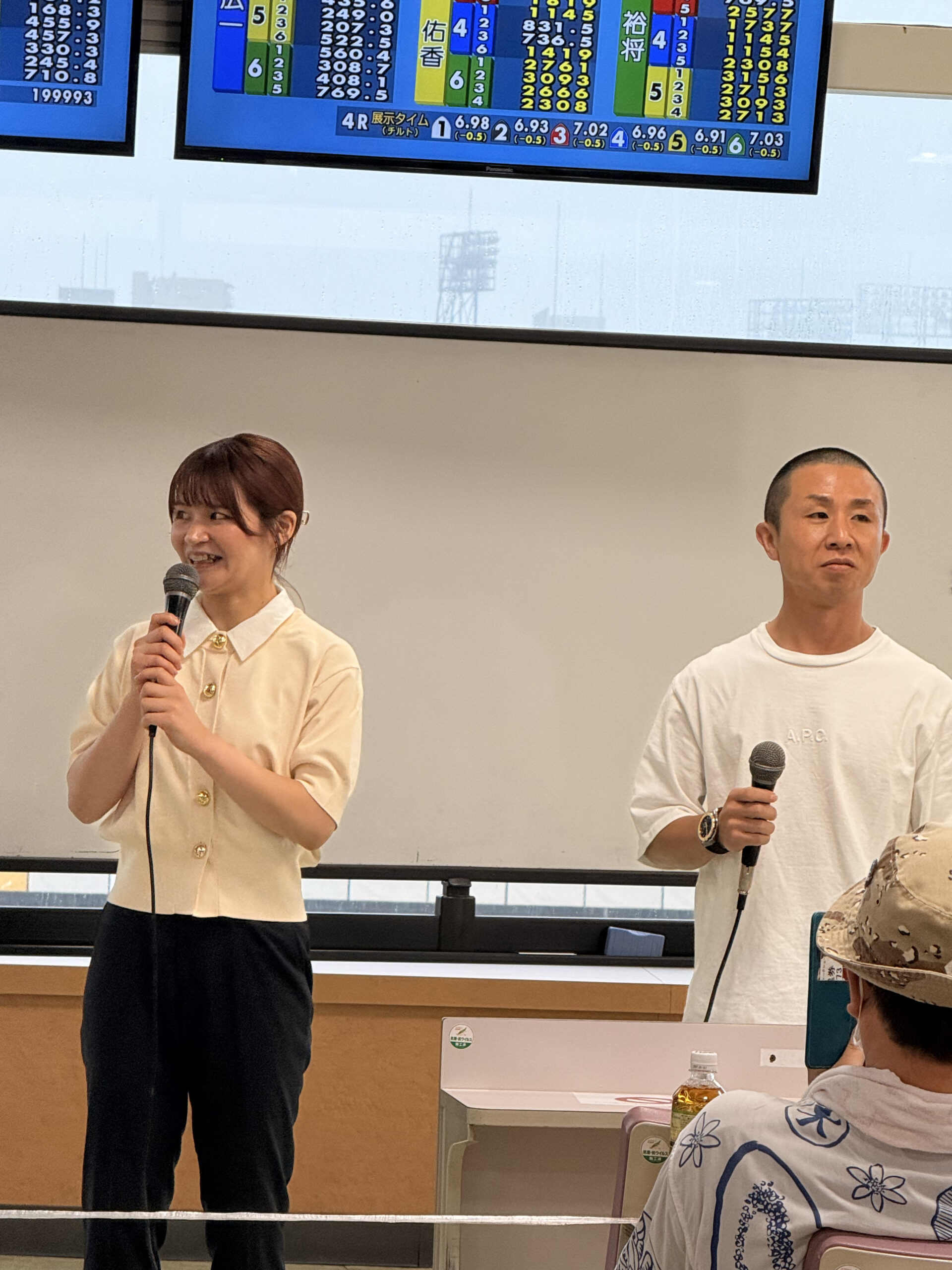 トークショーをする田上選手と菅選手